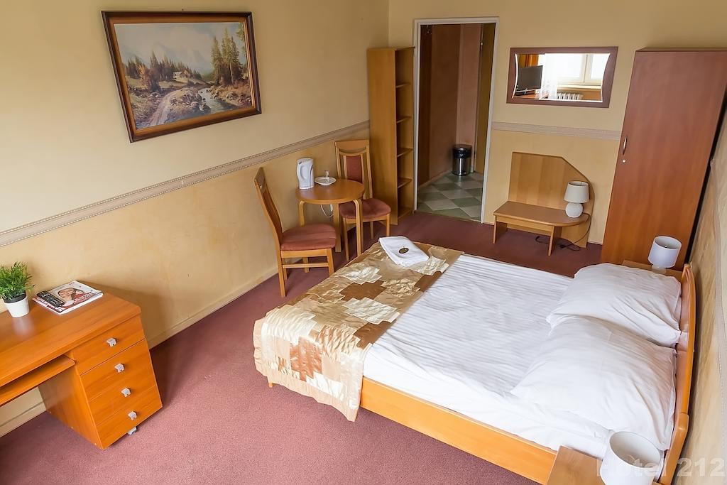 Hotel 212 Warsaw Room photo